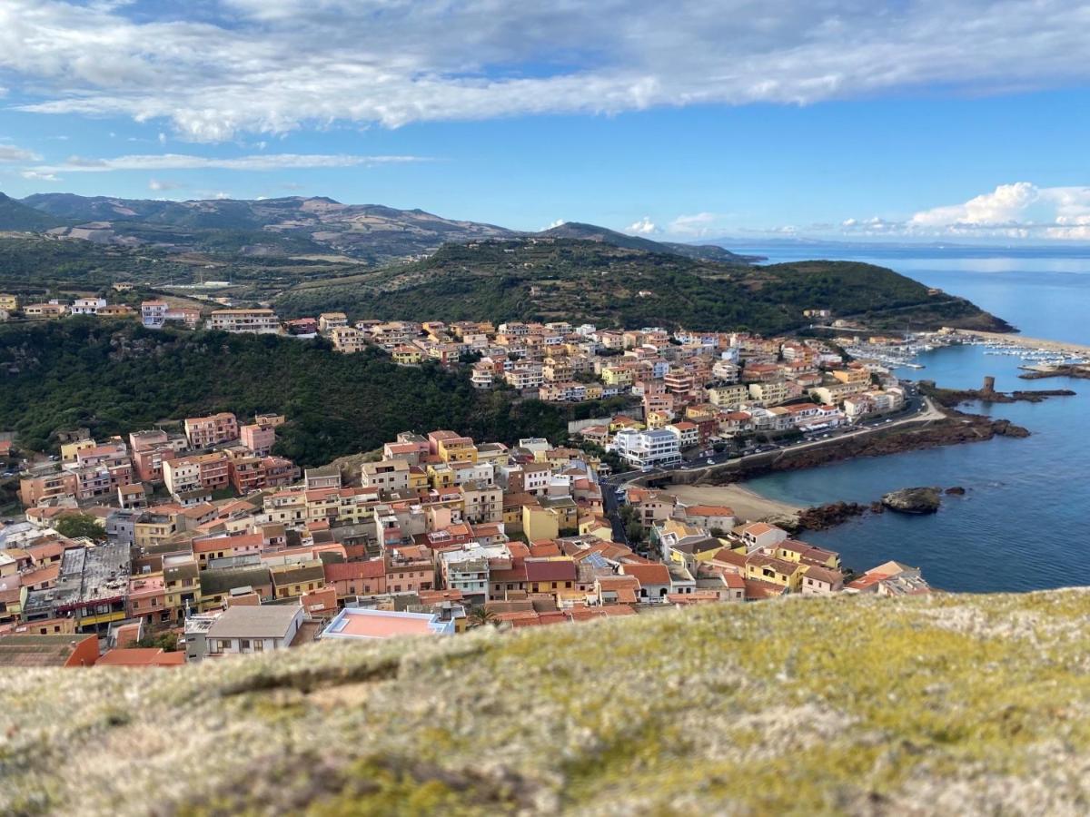 Sardegna Appartamenti, Via Sedini Trinità d'Agultu Eksteriør billede